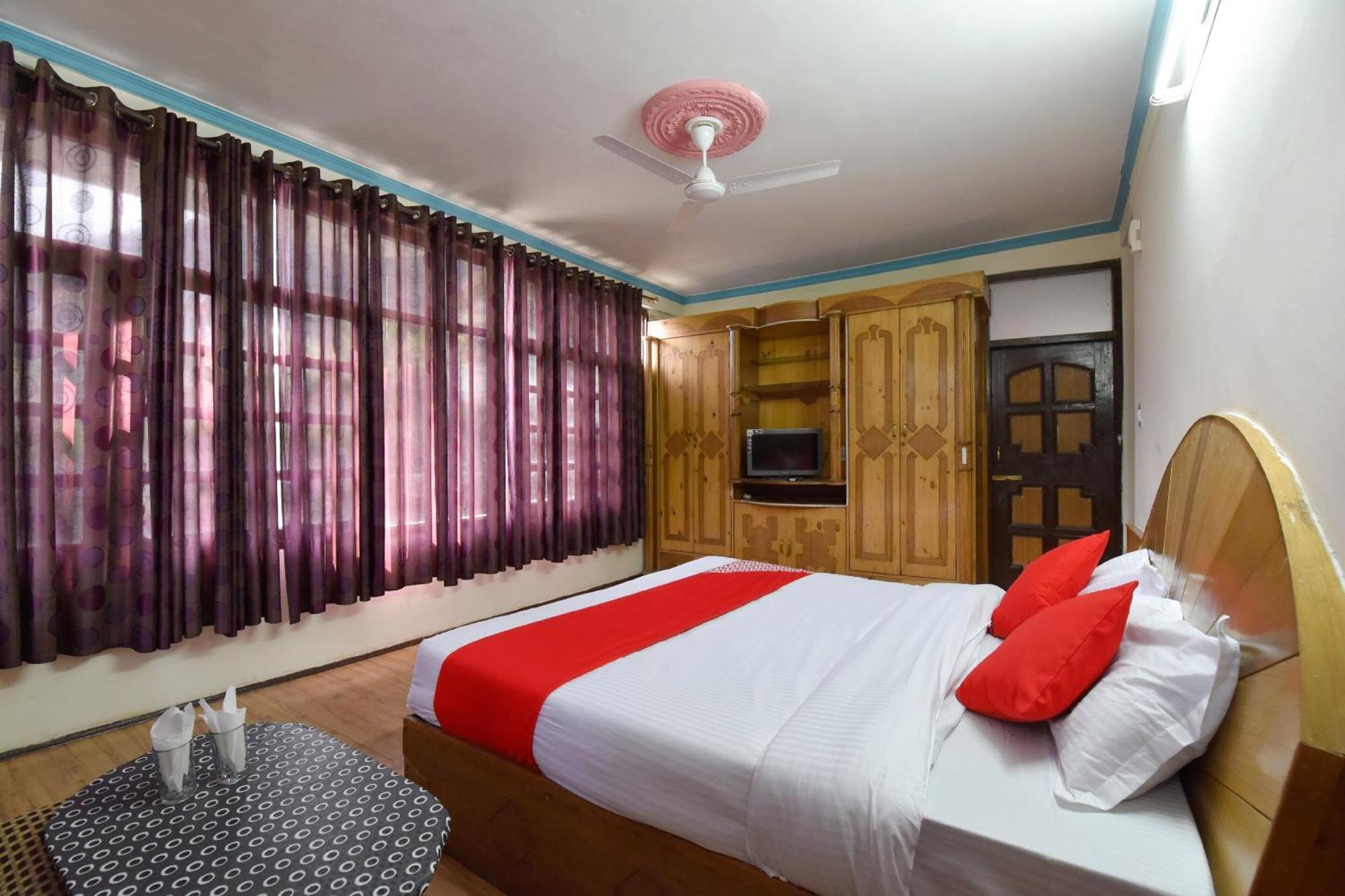 Oyo Hill View Hotel Manāli Eksteriør billede