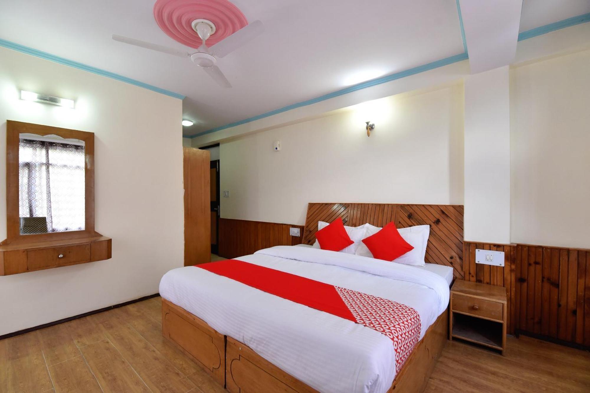 Oyo Hill View Hotel Manāli Eksteriør billede